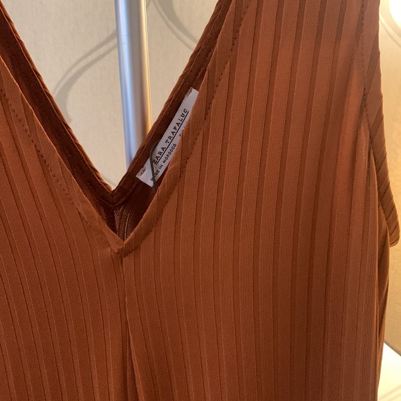 Zara Jumpsuit - Picture 2 of 3